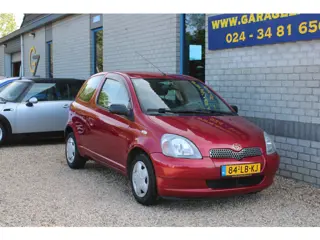 Toyota Yaris 1.3 VVT-i Sol Automaat APK 20-06-2027