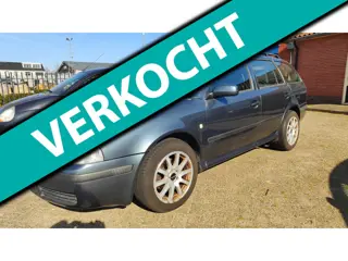 Skoda Octavia Combi 2.0 Démarrage Nieuwe APK