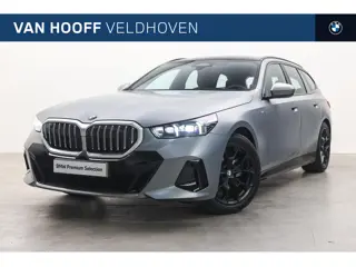 BMW 5 Serie Touring 520i High Executive M Sport Automaat / Panoramadak / Trekhaak / Comfort Access /