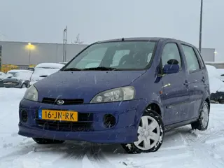 Daihatsu Young RV 1.3-16V XTi/ LAAG KM
