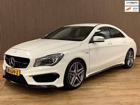 Mercedes-Benz CLA-klasse AMG 45 4MATIC Edition 1|Camera|97000KM|Navigatie|