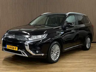 Mitsubishi Outlander 2.4 PHEV Pure+|100000KM|Camera|Carplay|