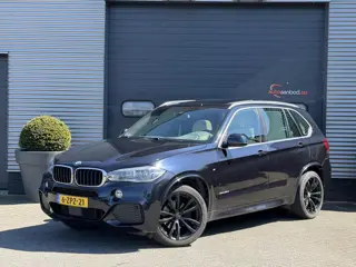 BMW X5 xDrive30d High Executive 7p. M-Sport | Panoramadak | 360* Camera | Head-Up Display | Trekhaak