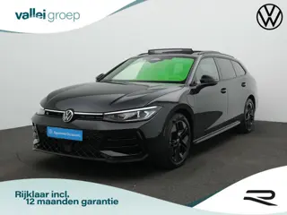 Volkswagen Passat Variant 1.5 eTSI 272 pk R-Line | Panoramadak | Trekhaak | Head-up display | IQ Lig