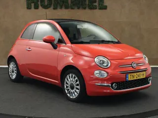 Fiat 500 1.2 Lounge - GROOT MULTIMEDIASCHERM - PARKEERSENSOREN ACHTER - AIRCO - PANORAMADAK - 15 INC