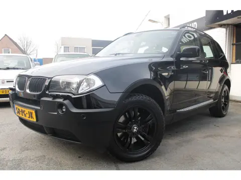 BMW X3 3.0i Executive Automaat |Airco | Cruise control | Pano | Parkeersensoren | Stoelverwarming |4