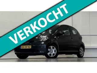 Toyota Aygo 1.0i 12V + Automaat Airco Nieuwe APK Nieuwe Koppeling