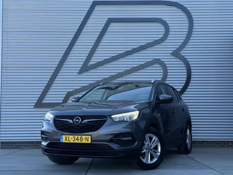 Opel Grandland X 1.2 Turbo Business + 2e Eigenaar|Navi|Camera|Trekhaak|D-riem v.v. in 2025|Clima|Cru