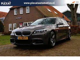 BMW 5-serie Touring 520d M Sport Edition Aut. | M-Pakket | Champagner Quarz | Full Led | Lederen Das