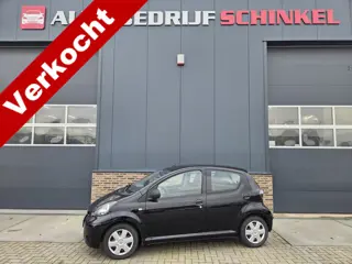 Toyota Aygo 1.0-12V Now (bj 2012)