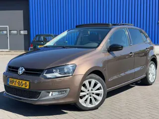 Volkswagen POLO 1.4-16V Comfortline/Pano/Airco/Carplay/LMV