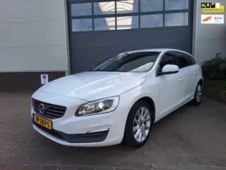Volvo V60 | 2.0 T3 Nordic+ | Navi | Media |