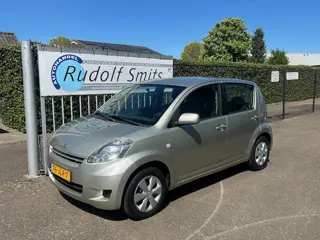 Daihatsu Sirion 2 1.0-12V Trend