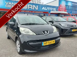 Peugeot 107 1.0-12V XR 3 Drs Airco Nw APK (bj 2006)