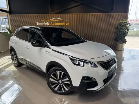 Peugeot 3008 1.6 GT Hybride 4 300 PK AWD Panorama Automaat navigatie, Climate 19 inch Sfeerverlichti