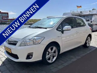 Toyota Auris 1.8 Full Hybrid Executive airco/ecc navi/camera