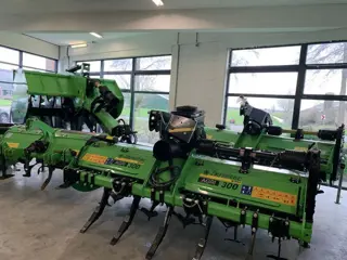 Diversen Farmtec roterende spitmachines nieuw en gebruikt