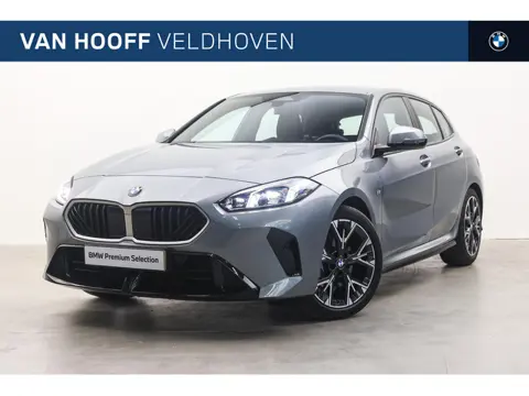 BMW 1 Serie 120 M Sport Automaat / Sportstoelen / Comfort Access / Achteruitrijcamera / Adaptieve LE
