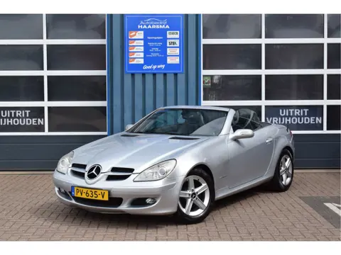 Mercedes-Benz SLK 200 K. Zwart leer Lichtmetalen velgen