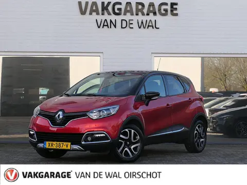 Renault Captur 0.9 TCe Xmod | Leder | Achteruitrijcamera | R-Link | Trekhaak | Sportstuur | Cruise C