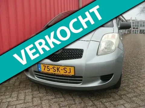 Toyota Yaris 1.3 VVTi Sol MMT Automaat / VERKOCHT