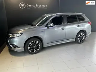 Mitsubishi Outlander Mitsubishi Outlander 2.0 PHEV Premium (2017) Sportpack 1+2