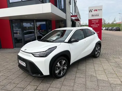 Toyota Aygo X Hybrid 115 envy | Navi | Cruise | Camera | 16 km Nieuwe Auto
