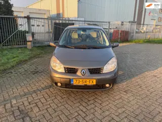 Renault Grand Scénic 2.0-16V Dynamique Comfort