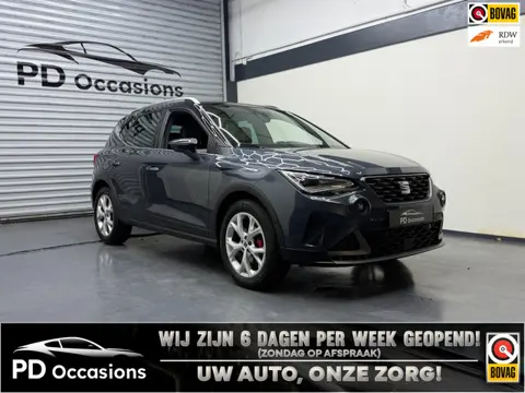 SEAT Arona 1.5 EcoTSI FR Business Connect Camera - Navi - Keyless - Half leer