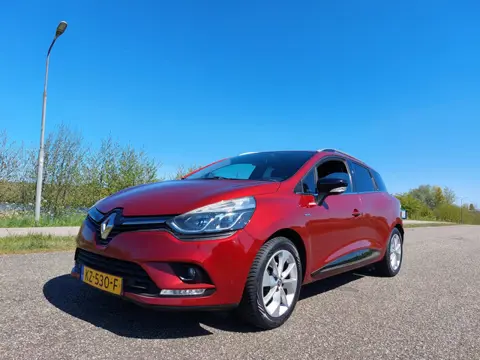 Renault Clio Estate 0.9 TCe Limited. AIRCO, CRRUISE CONTROLE, NAV, TREKHAAK!