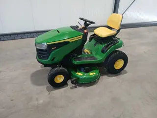 John Deere zitmaaier