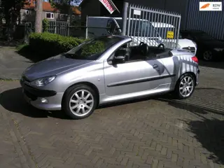 Peugeot 206 CC 2.0-16V 204 d km airco APK