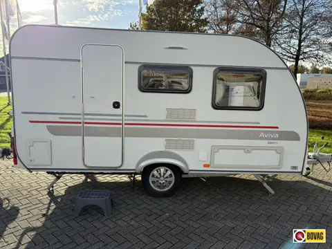 Adria Aviva 390 PS Unico Voortent,fietenrek