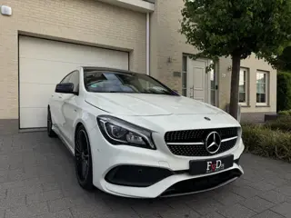 Mercedes-Benz CLA-Klasse Shooting Brake 200 AMG Edition Panoramadak Camera Navi Keyless SportLeder N