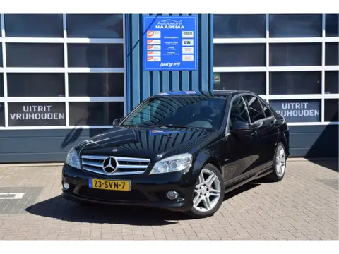 Mercedes-Benz C-Klasse 200 CGI BlueEFFICIENCY Business Class AMG Avantgarde