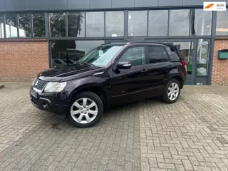 Suzuki Grand Vitara 2.4 High Executive, Airco, Stoelverwarming, Leer, Pano, 4X4