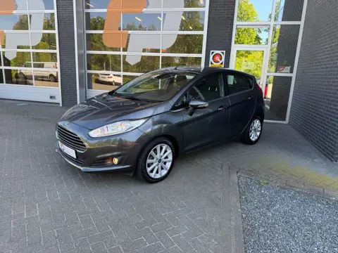 FORD FIESTA 1.0 EcoBoost Titanium. nieuwe koppeling-distributie-APK-Accu