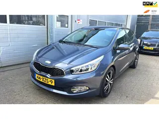 Kia Cee'd 1.6 GDI Plus Pack-Navi-Clima-Cruis-Velgen-Trekhaak
