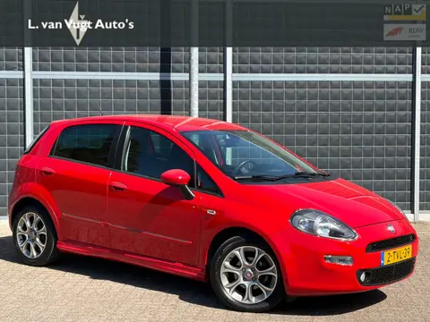 Fiat Punto Evo 0.9 TwinAir | Lounge | Clima | incl. 1 jaar Garantie | Rosso