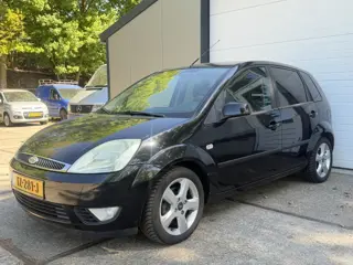 Ford Fiesta 1.3-8V Champion | Airco | 5drs | Nieuw Apk