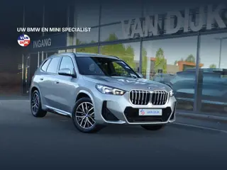 BMW X1 xDrive25e Pano M Sportpakket Adaptief M-onderstel Ada LED Comforttoegang Driving Assi 18''LM 