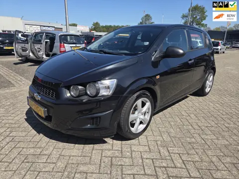 Chevrolet Aveo 1.2 LS/CRUIS CONTROL/NIEUW APK