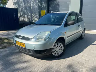 Ford Fiesta 1.25-16V Inruil Koopje €750