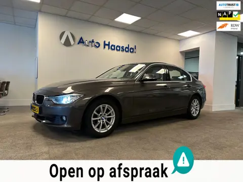 BMW 3-serie 320i High Executive|AUTOMAAT|SCHUIFDAK|LEDER|NAVIPROFF