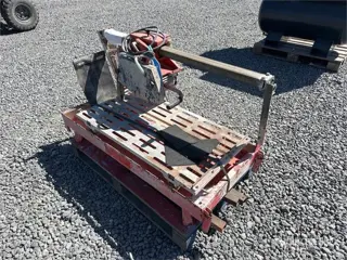 Husqvarna T5100R Table Saw