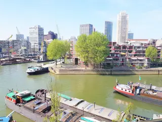 Woning aan de Scheepmakerskade te Rotterdam