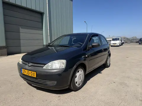 Opel Corsa 1.2-16V 81000NAP NIEUW (bj 2002)