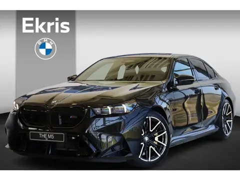 BMW M5 Sedan Comfort Pack |  M Driver's Pack | Panoramadak | M Carbon-keramische remmen