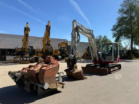 Takeuchi TB290 (bj 2017)