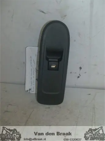 Peugeot 508 2010-2014 Elec. raamschakelaar rechtsvoor